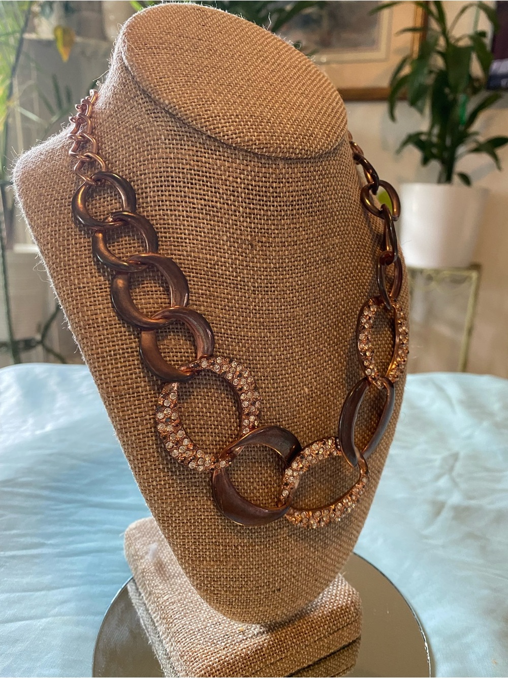 GOLD-TONE RHINESTONE STATEMENT LINK NECKLACE - Picture 9 of 14